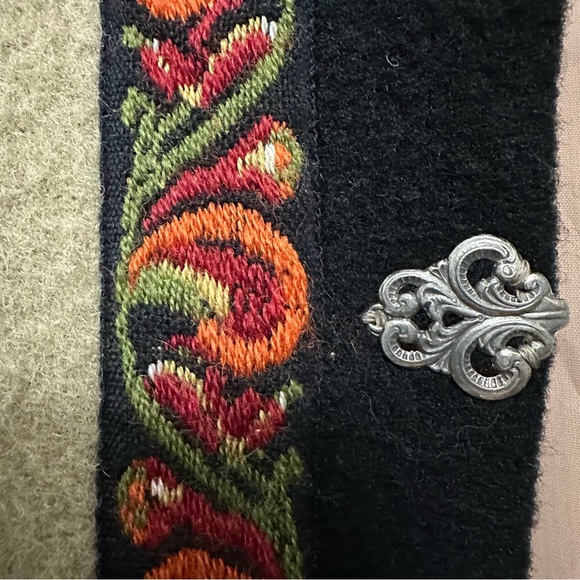 Vintage Wool Coat - Picture 7 of 8